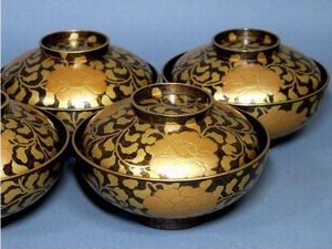 japanese gold lacquer,makie Soup bowl