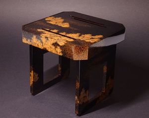 japanese gold lacquer Sake cup stand 09122056
