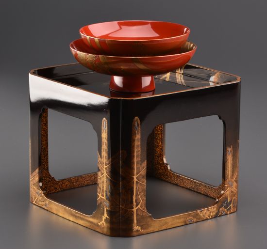 1japanese gold lacquer,makie Sake cup ＆ Sake cup stand 10162227